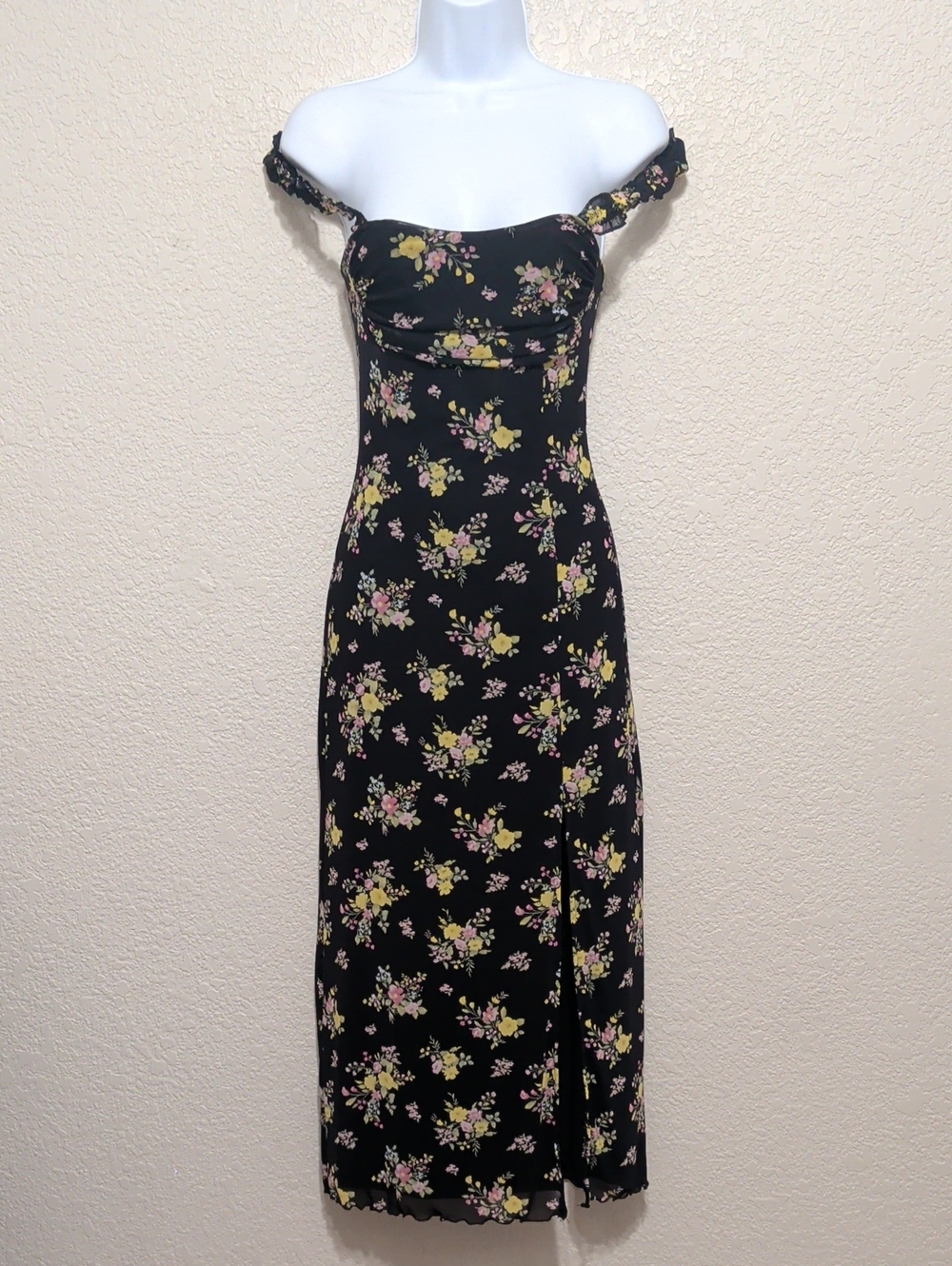 Forever 21 black floral off shoulder midi dress